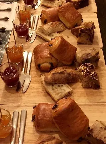 Le Caillebotis Hotel