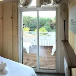 Le Caillebotis Hotel